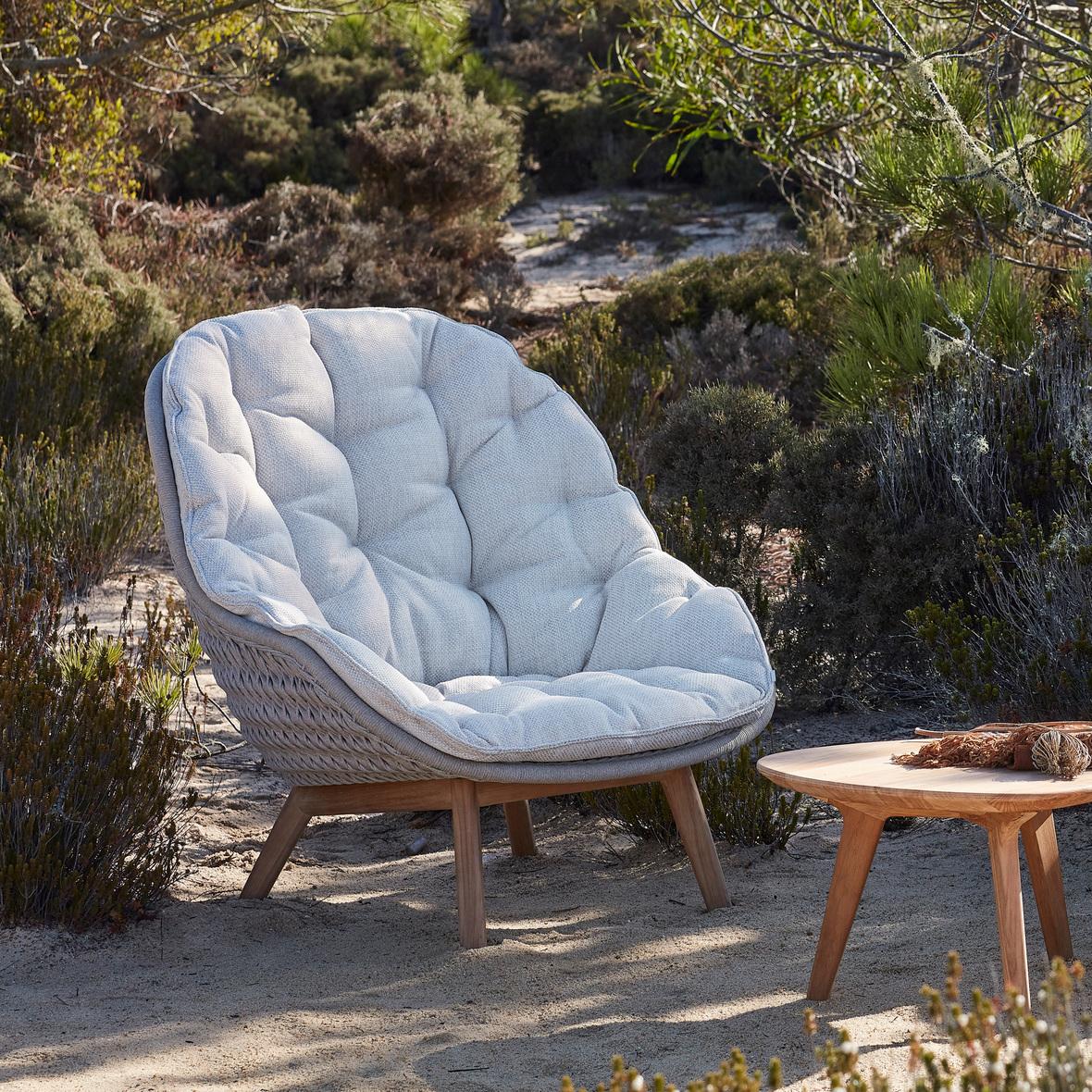 Fauteuil à dossier haut Sandua Manutti