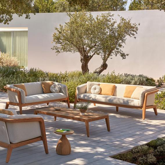 Setting 2 - luxury lounging