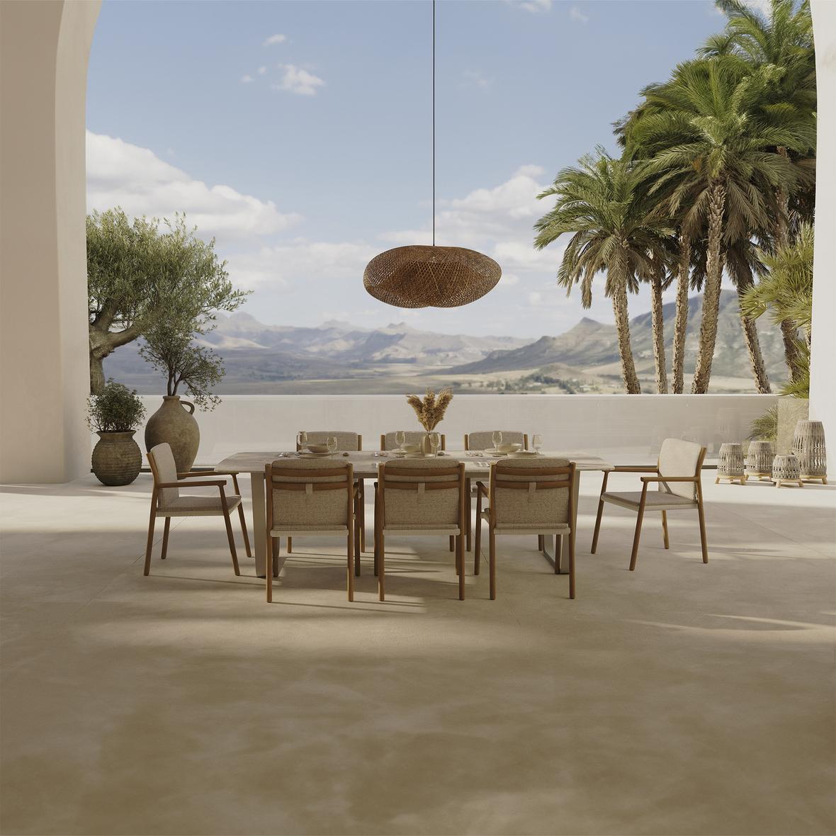Muyu eettafel met stoelen
