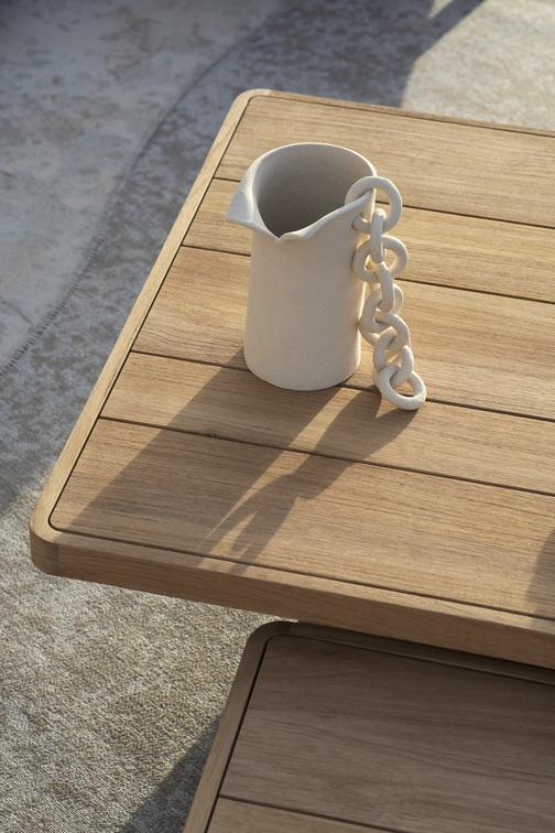 Geborstelde teak